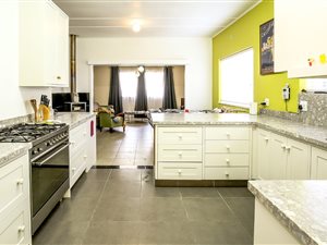 3 Bed House in Orange Grove
