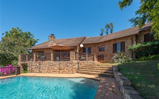 4 Bedroom House in White River Country Estate