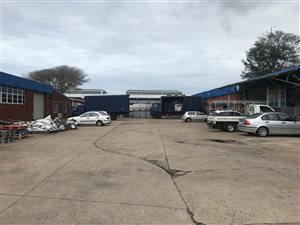 700 m² Industrial space in Prospecton Industrial