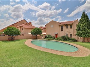 2 Bed Apartment in Bedfordview
