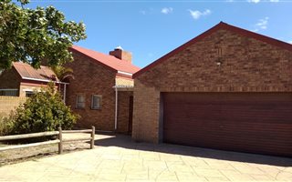 4 Bedroom House in Fisherhaven