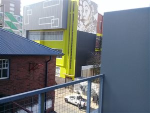 Studio apartment in Maboneng