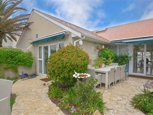 2 Bed Townhouse in Woodbridge Island
