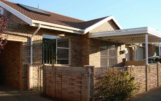 2 Bedroom Townhouse in Fleurdal