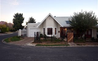 3 Bedroom House in Paradyskloof