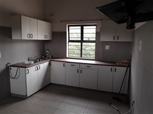 3 Bed Duplex in Red Hill