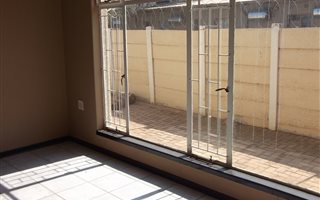 Studio Apartment in Bult West