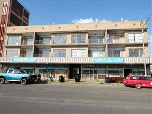 2 Bed Apartment in Vereeniging Central