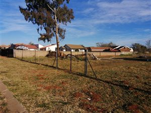 1000 m² Land available in Meyerton Park