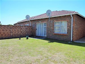 2 Bed Townhouse in Linton Grange