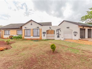 3 Bed House in Edelweiss