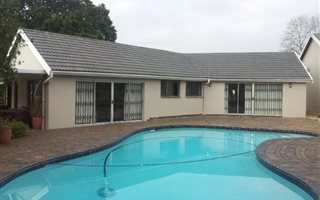 2 Bedroom Garden Cottage in Hillcrest Park