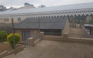 4 Bedroom House in Trenance Park