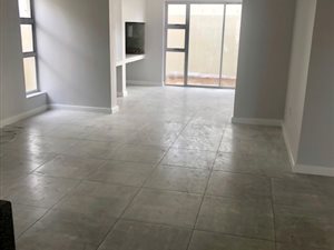 4 Bed House in Paarl