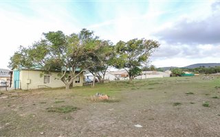 3946 m² Land available in Albertinia