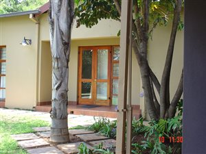 1 Bed Garden Cottage in Riviera