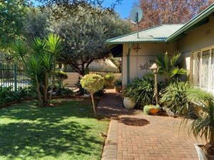 3 Bed House in Vanderbijlpark CE1
