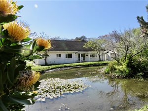 2 Bed House in Zwaanswyk