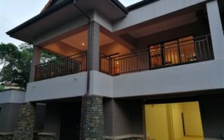 2 Bedroom Apartment in Hilltop Estate