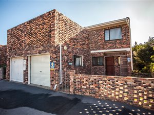 2 Bed Townhouse in Fernglen