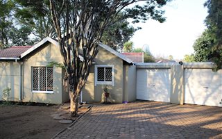 3 Bedroom House in Strubens Valley