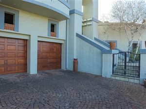 3 Bedroom House in Cornwall Hill