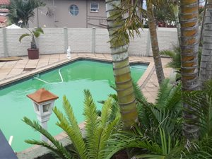 4 Bed House in Brighton Beach