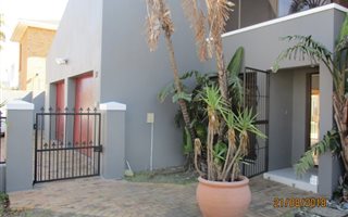 3 Bedroom House in West Beach