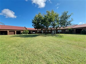 5 ha Farm in Vaalpark
