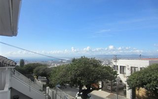 3 Bedroom House in University Estate
