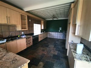 4 Bed House in Nigel Central