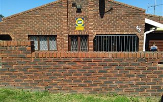3 Bedroom House in Woodview