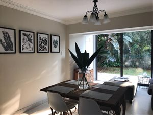 2 Bed Apartment in Umhlanga Rocks
