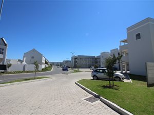 2 Bed Apartment in Nuutgevonden
