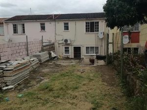 3 Bed Duplex in Longcroft