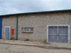 196 m² Commercial space in Derdepoort