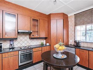 4 Bed House in Parkrand