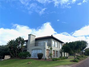 4 Bed House in Mossel Bay Golf Estate