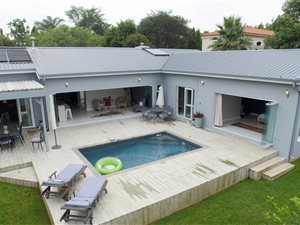4 Bed House in Dainfern Golf Estate
