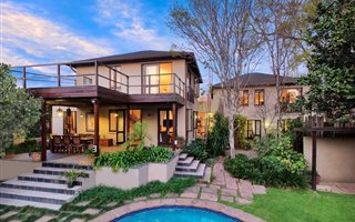 4 Bedroom House in Parktown North