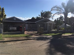 4 Bed House in Winterhoek Park
