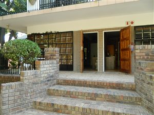 Commercial space in Theresa Park