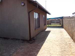 2 Bed House in Evaton