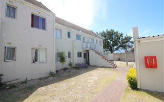 2 Bedroom Apartment in Paarl