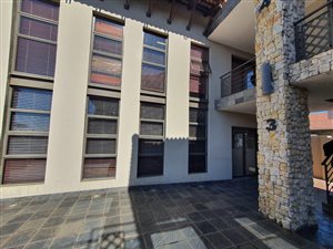 134 m² Commercial space in Eldoraigne