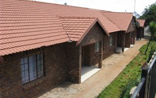 1 Bedroom Apartment in Philip Nel Park