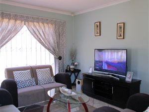 3 Bed House in Goudrand