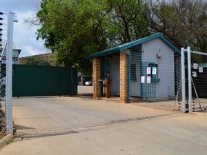 60 m² Commercial space in Derdepoort