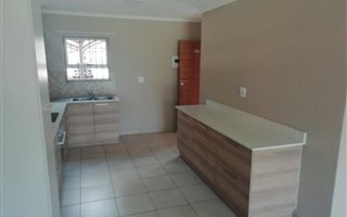 2 Bedroom Apartment in Montana Park