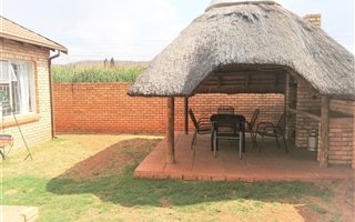 3 Bedroom Townhouse in Strubens Valley